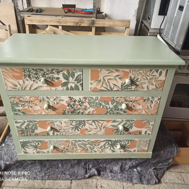 Commode vert